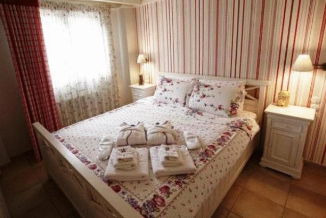 Giogarakis Suites Eleonas Rum bild