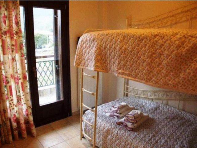 Giogarakis Suites Eleonas Rum bild